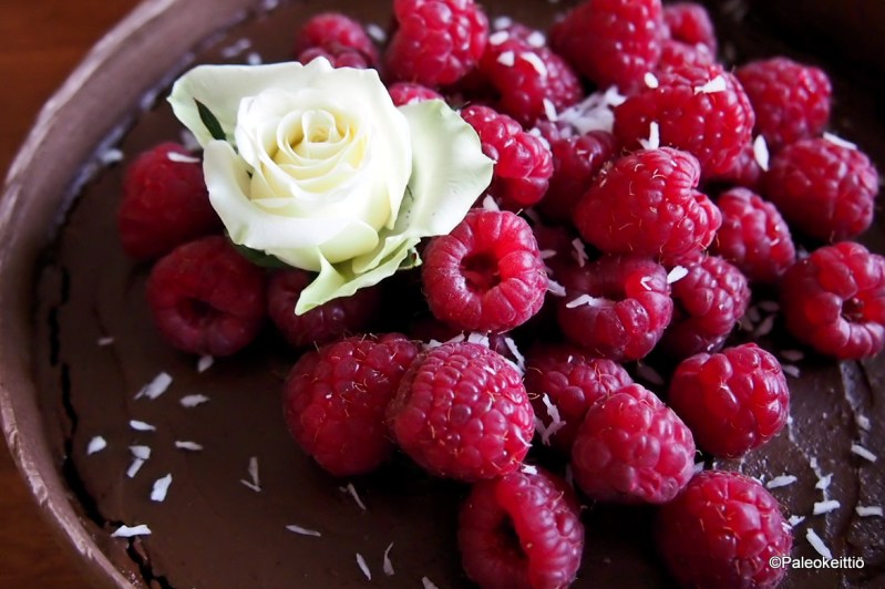 Suklaakakkua raakana | paleokeittio.fi