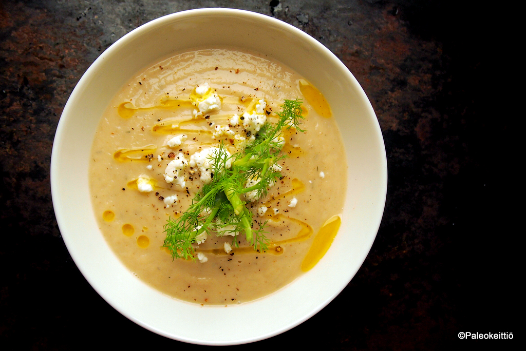 Kukkiva fenkolikeitto