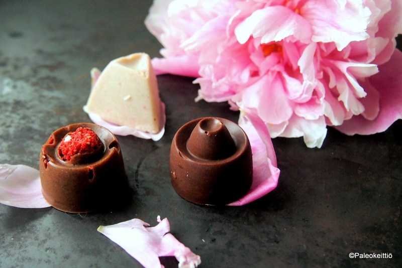 Kolmen suklaan konvehdit | paleokeittio.fi