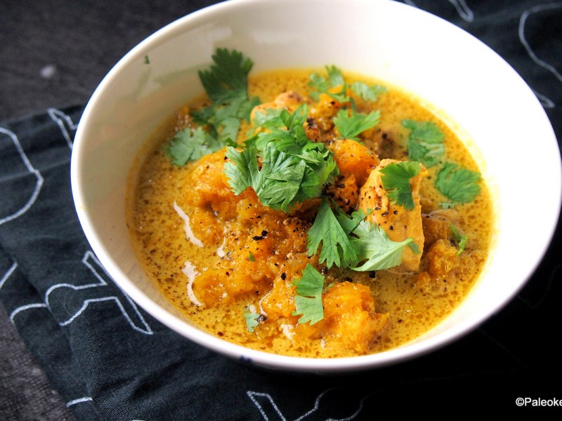 Kurpitsainen lohicurry