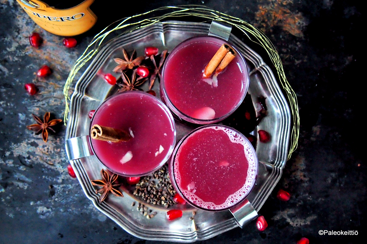 Glögiä granaattiomenasta