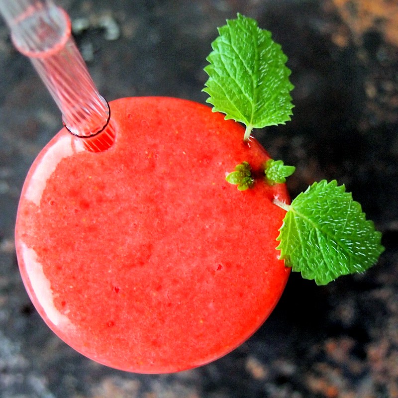 Parit punaiset pirtelöt