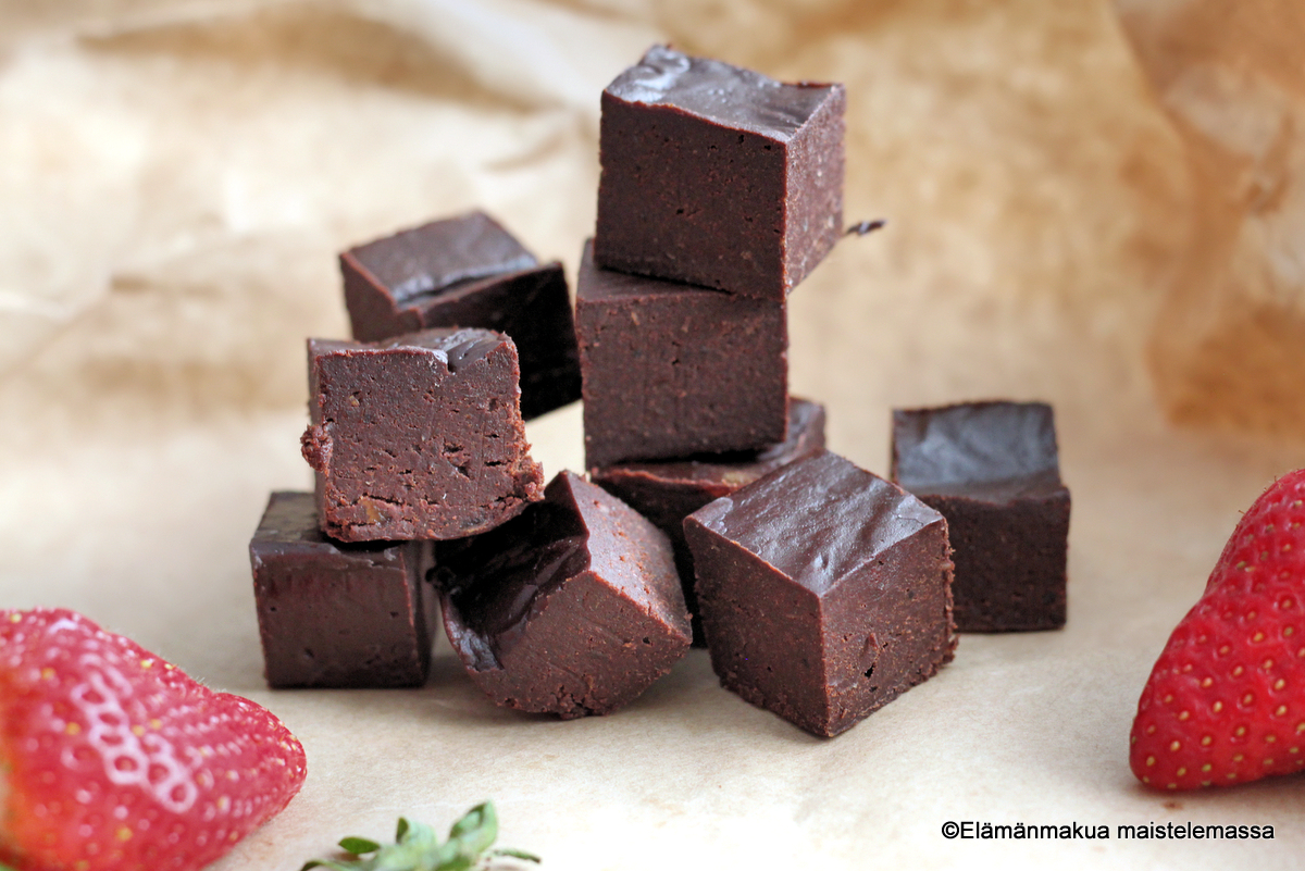 Reseptivieras: Suussa sulava suklaafudge