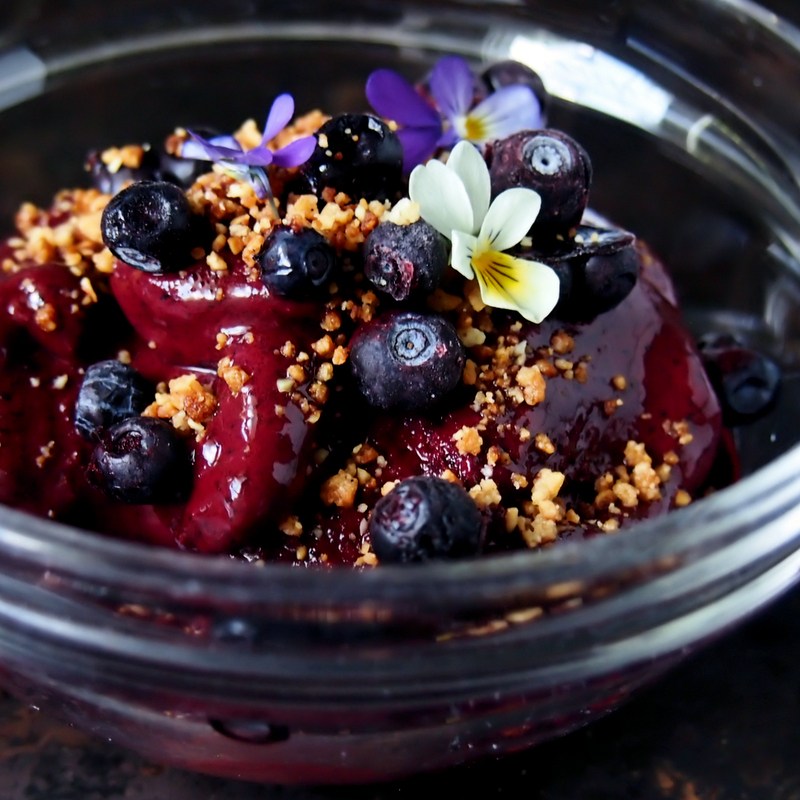 Mustikkapiirakan makuinen jäätelö (G, M,&nbsp;S)