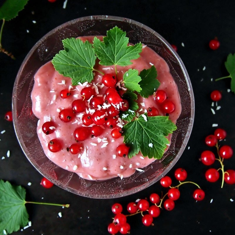 Vispipuuroa punaherukoista ja kvinoasta&nbsp;(Gluteeniton)