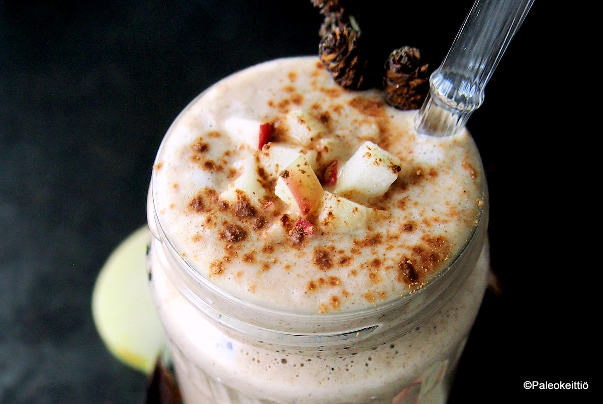 Pehmeä omenapiirakkapirtelö: Syksyinen&nbsp;smoothie