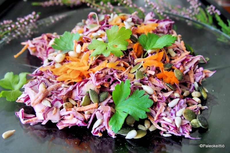 Eksoottisempi kaaliraastesalaatti (coleslaw) | TehoPaleo -reseptit 2/15