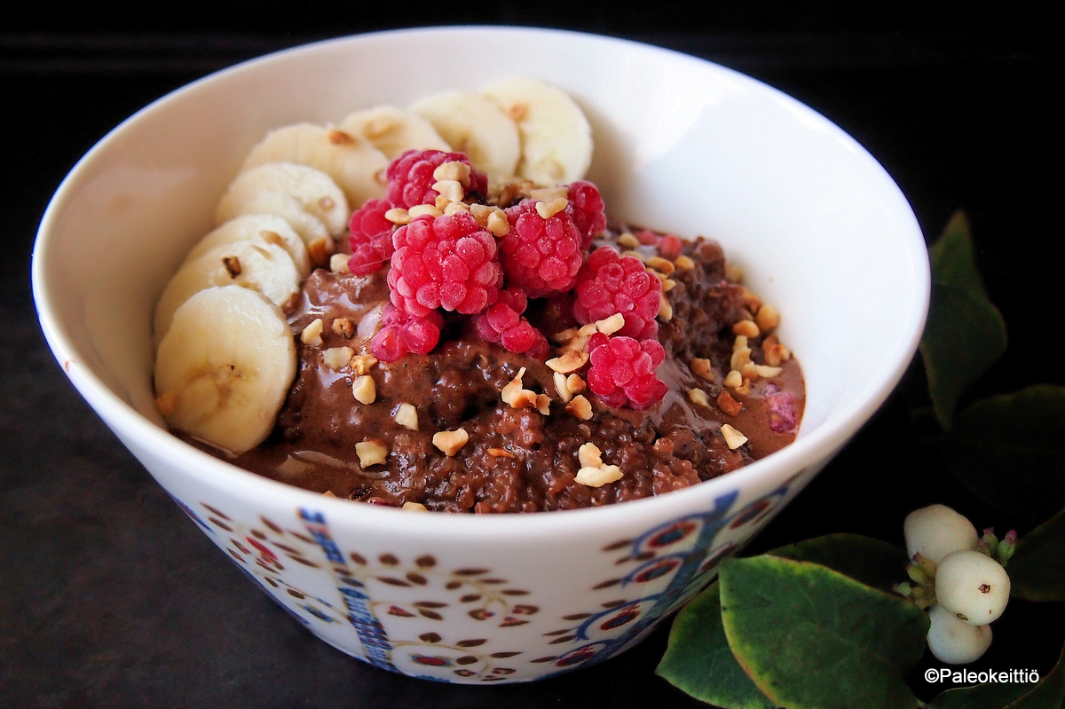 Suklainen puurokulho: Syötävän hyvää aamupalaa suklaanystävälle!