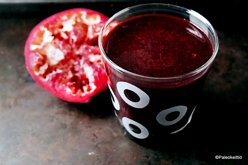 Black bomb X-mas edition | paleokeittio.fi