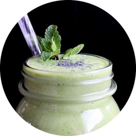 Päärynä-pinaattipirtelö | paleokeittio.fi