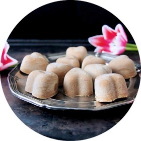 Pehmyttoffeet vadelmasydämellä_opt