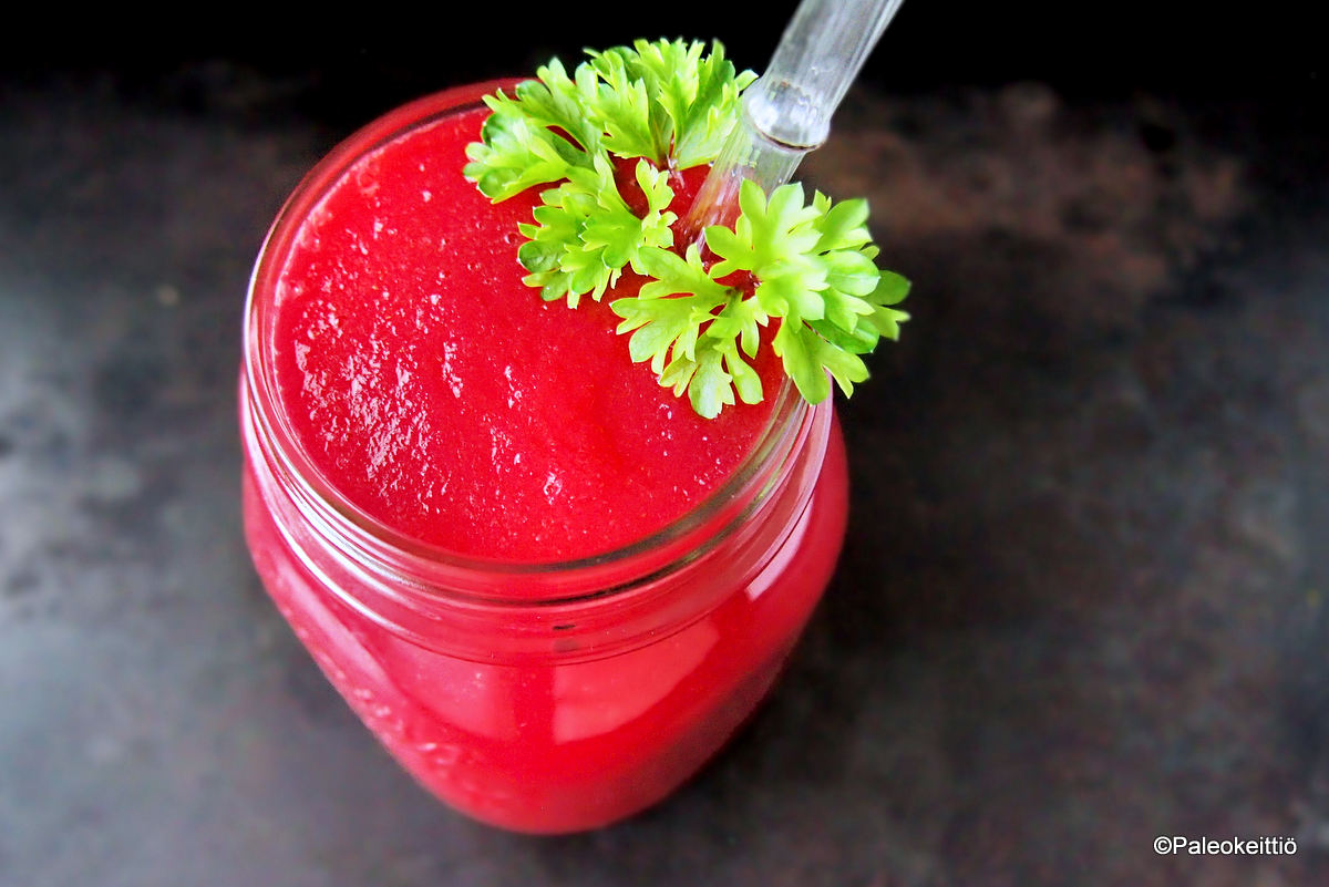 Syksyn punainen juurespirtelö&nbsp;(+kuulumisia)