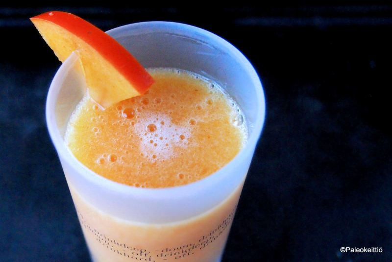 Piristävä persimonmehu | paleokeittio.fi