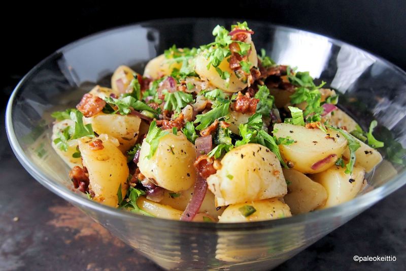 TexMex perunasalaatti @paleokeittio.fi