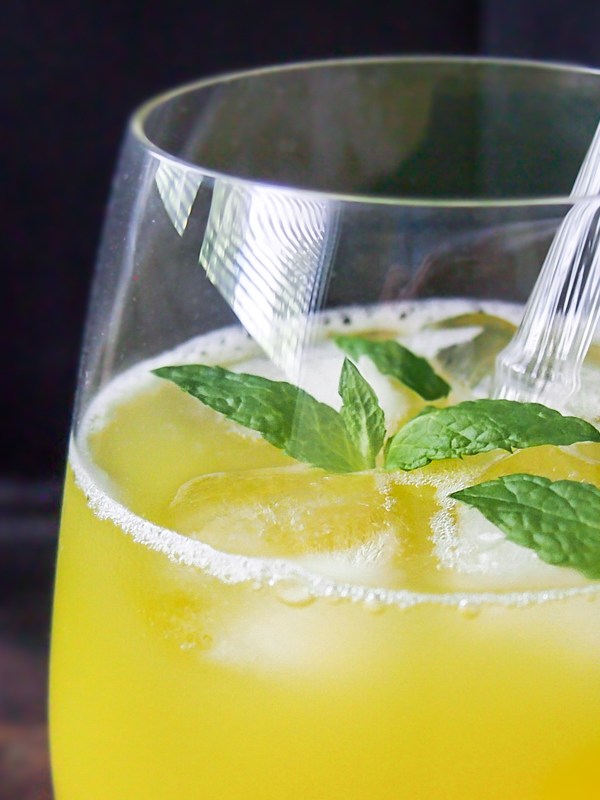 Kesän makein mocktail&nbsp;ananaksesta