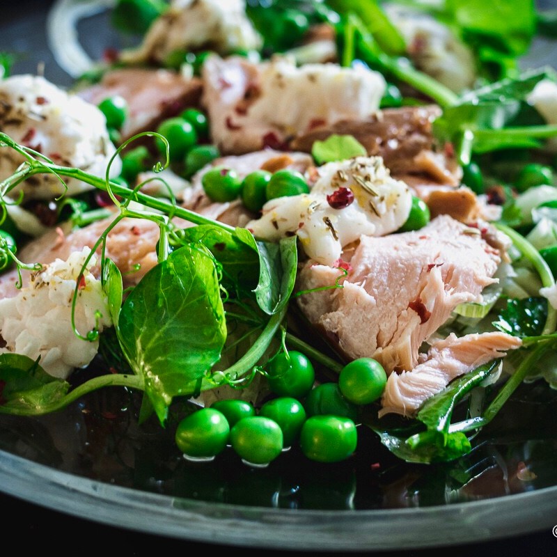 Raikas fenkoli-savulohisalaatti vuohenjuustolla – Maukkainta ikinä&nbsp;koskaan!